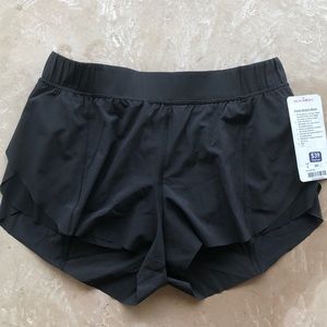 Lululemon home stretch short